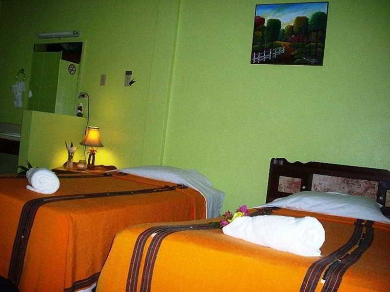 The Bakadeer Inn Belize City Eksteriør bilde